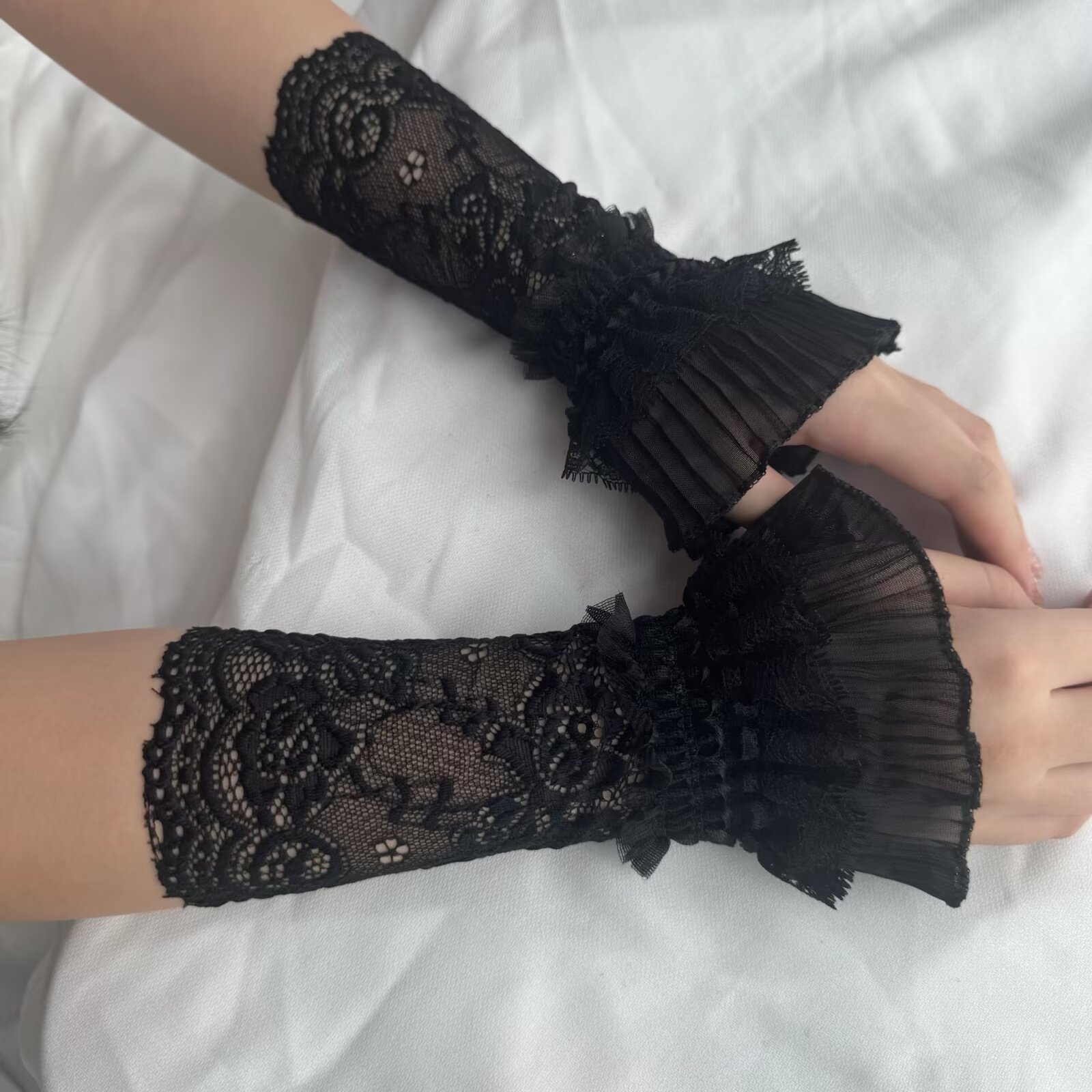 Dantel Oyuklu Bilek Örtüleri T - Men Accessories Wedding incelemesi ve fiyatı