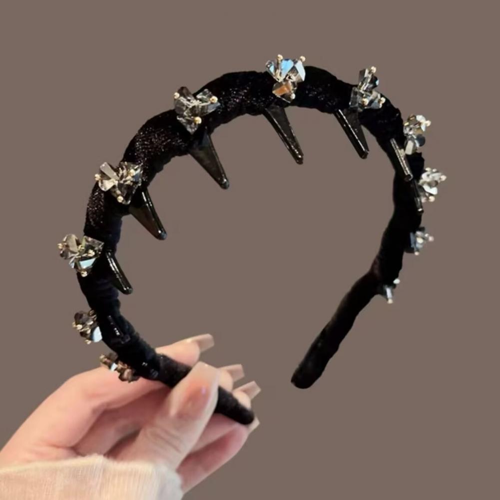 Kadınlar için Işıltılı Taşlı S - Men Accessories Look incelemesi ve fiyatı